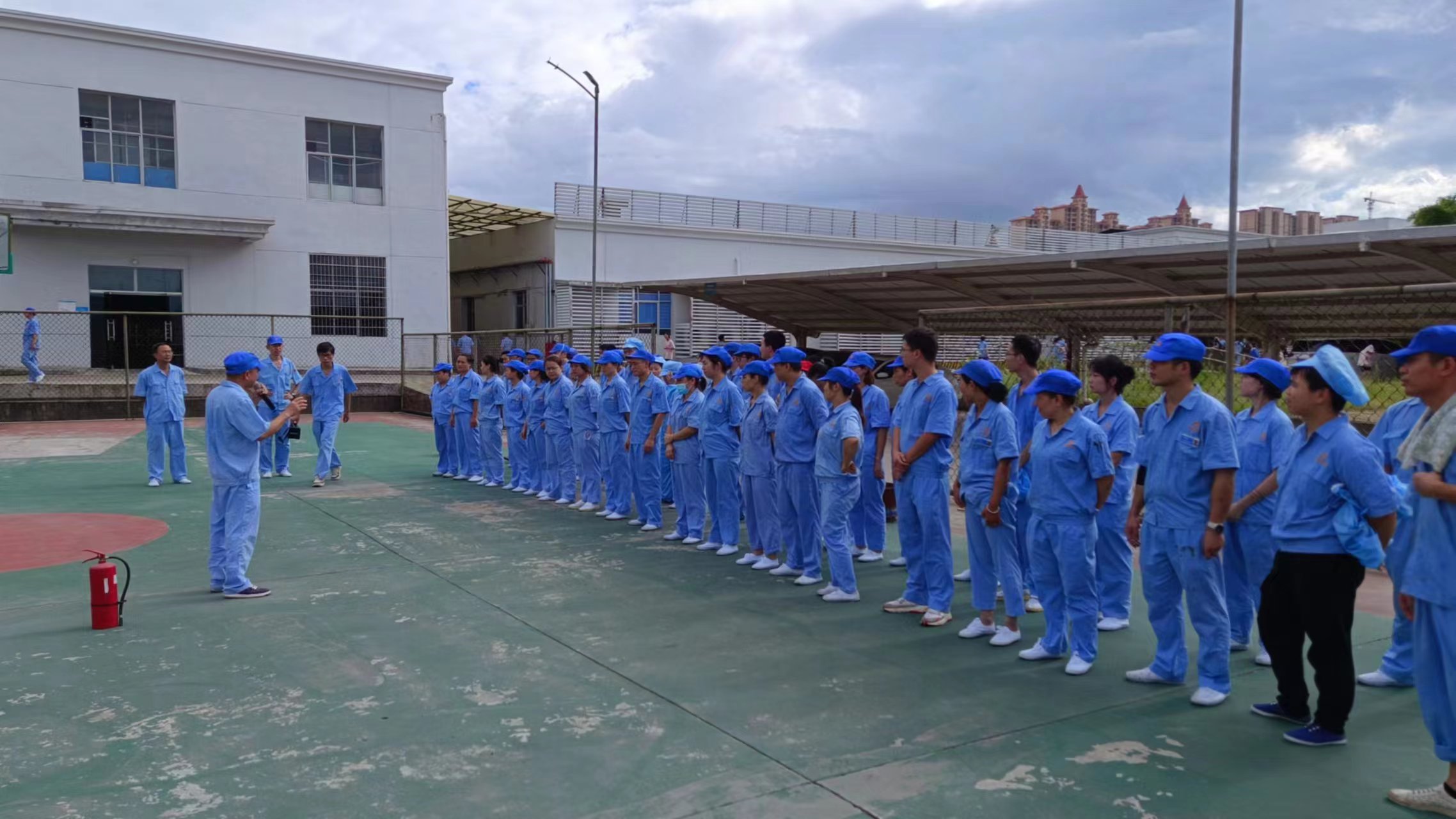 清静第一，，，，，，消防演习走起！_利记 | 专业的薄膜电容器、新能源电容制造商