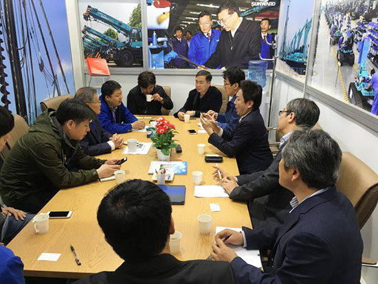 江山智能高端市场展风采