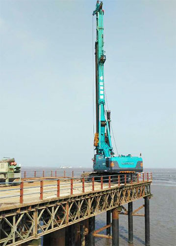 晒技术：入海90米，海上建造师的美满搭档