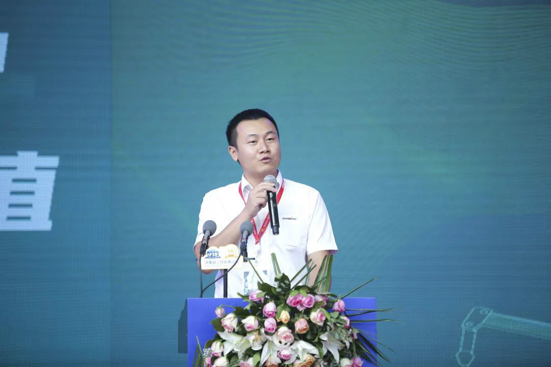 江山智能全国客户互换会在深基础工程发展论坛会场进行