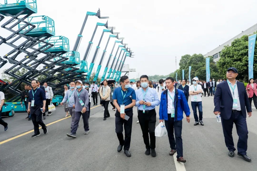 “爆品”出击！江山智能客户互换会签约超8亿元