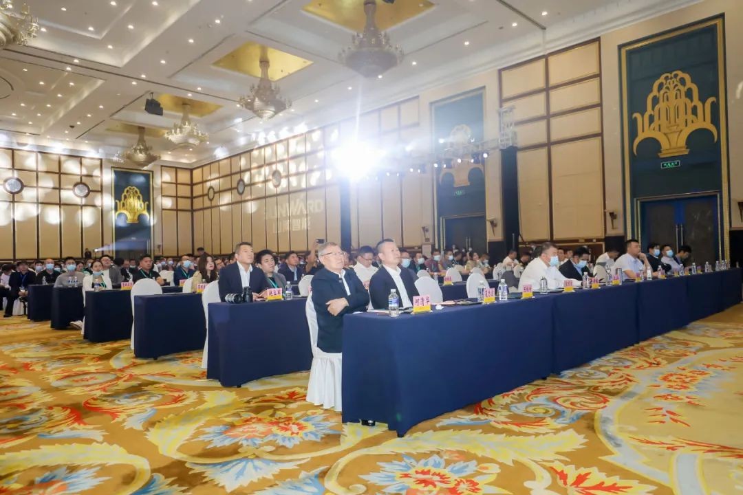 “爆品”出击！江山智能客户互换会签约超8亿元