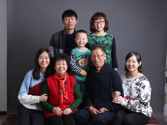 钟情江山十一年，成就美女老板致富之路