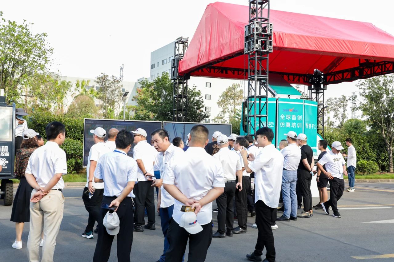 游展超热烈！江山智能成就展示会高能名排场来袭