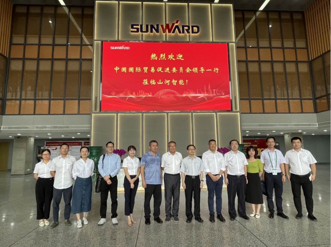 亮相中非经贸展览会！江山智能尽展工程机械国产品牌魅力