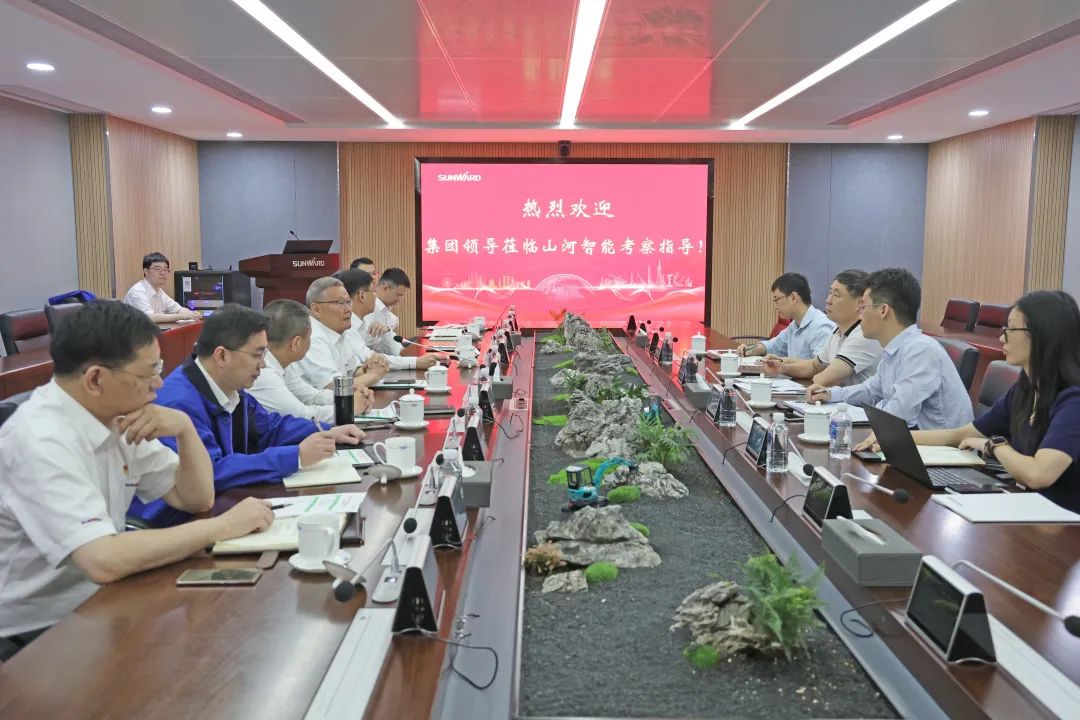 20220526091505_77321 昭通工控集团副总经理李绍康调研江山智能