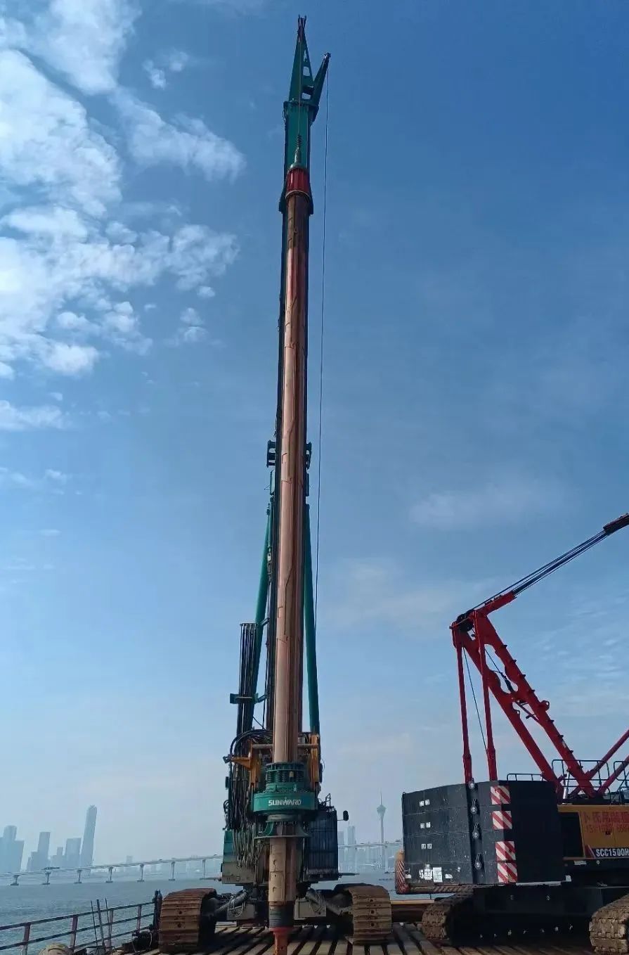 20220601084003_63618 乘风破浪的旋挖钻机!江山智能助建澳氹第四跨海大桥