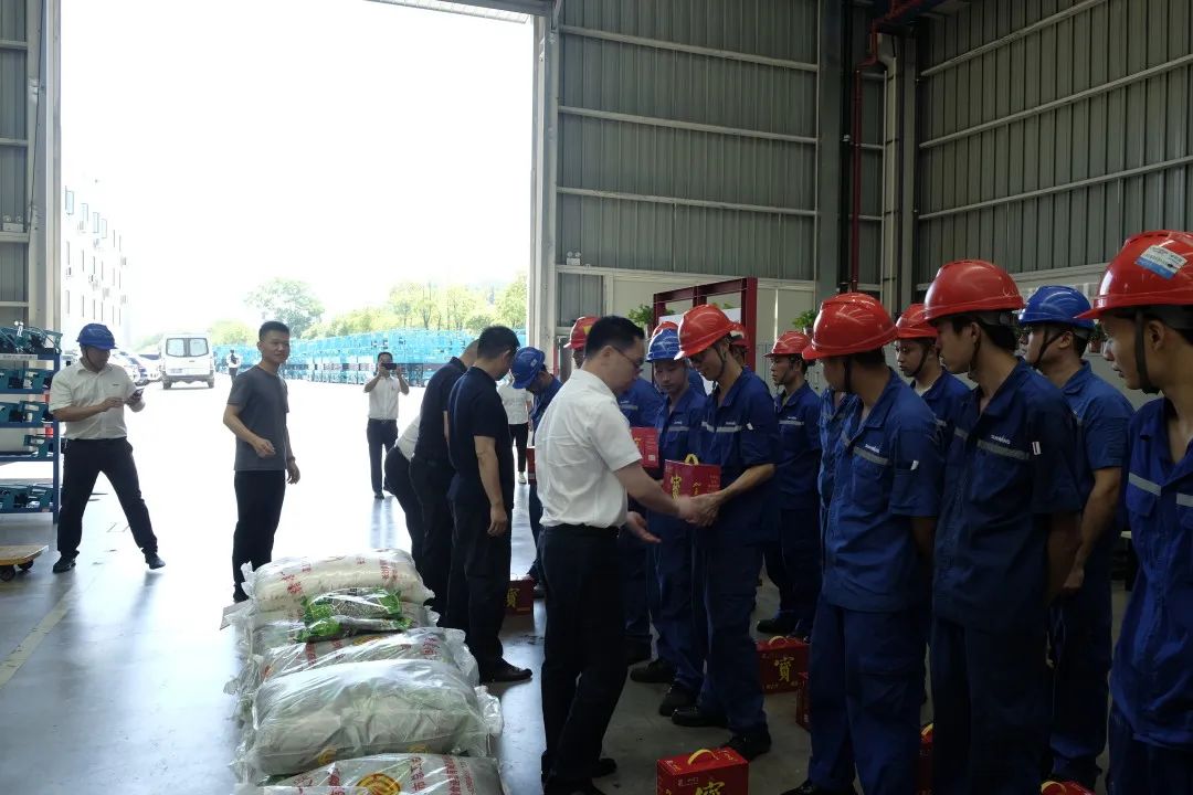 长沙市总工会慰问江山智能一线员工
