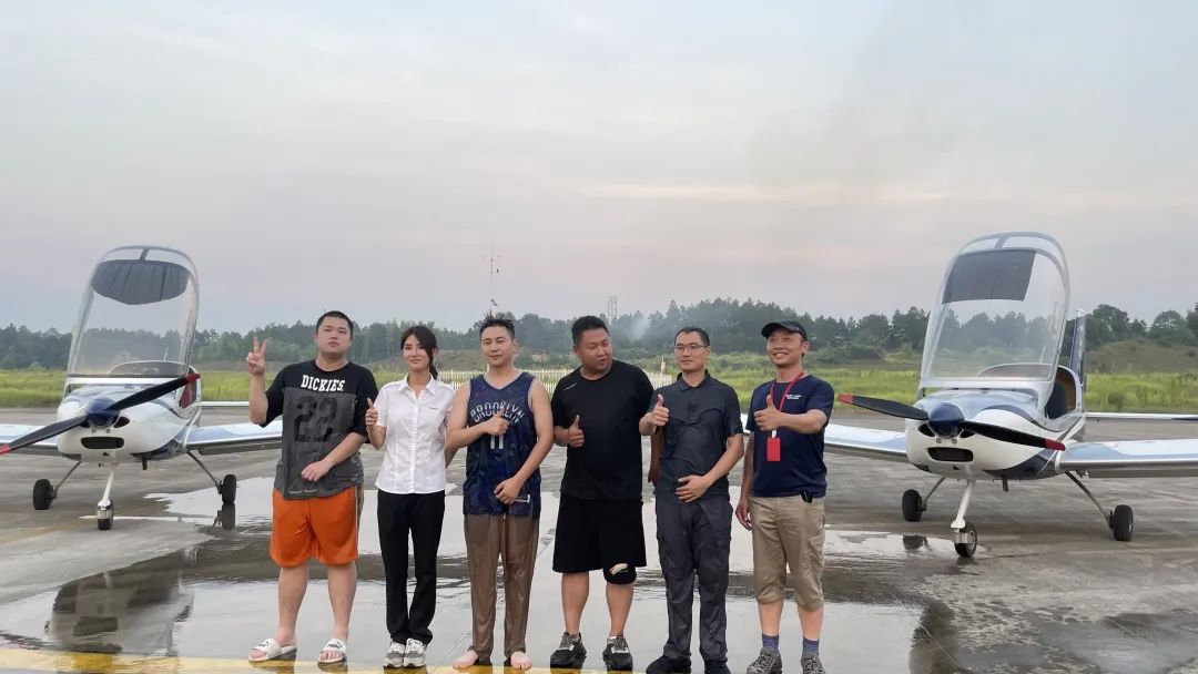 冲上云霄！湖南江山通航学员成功单飞