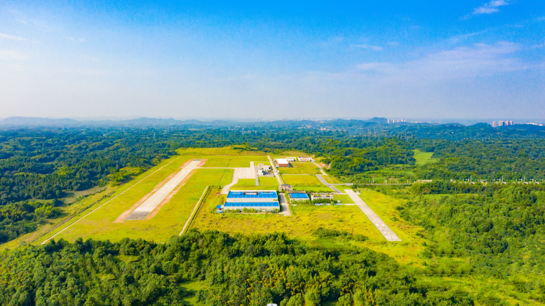 20220811084210_37970 23个月交付100架!江山航空第 199、200 架阿若拉飞机顺利下线交付
