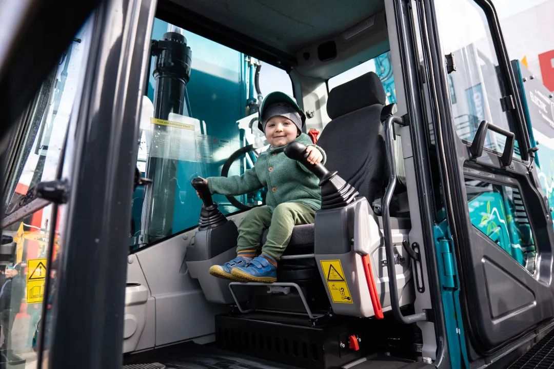 20221102092423_39514 Bauma 2022 | 一组火热现场图带您沉温江山智能德国宝马展之旅