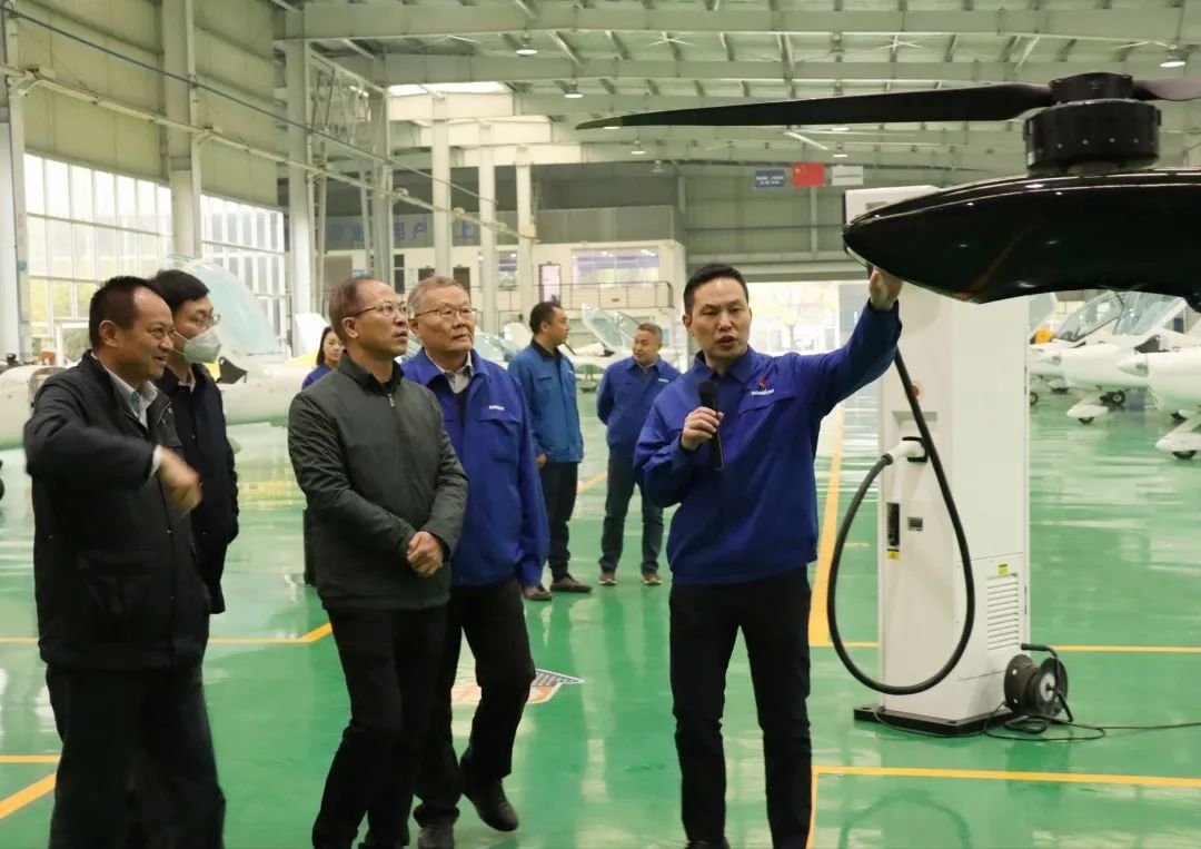 20230209085054_18161 昭通市国资委主任陈德俊调查江山智能航空产业基地