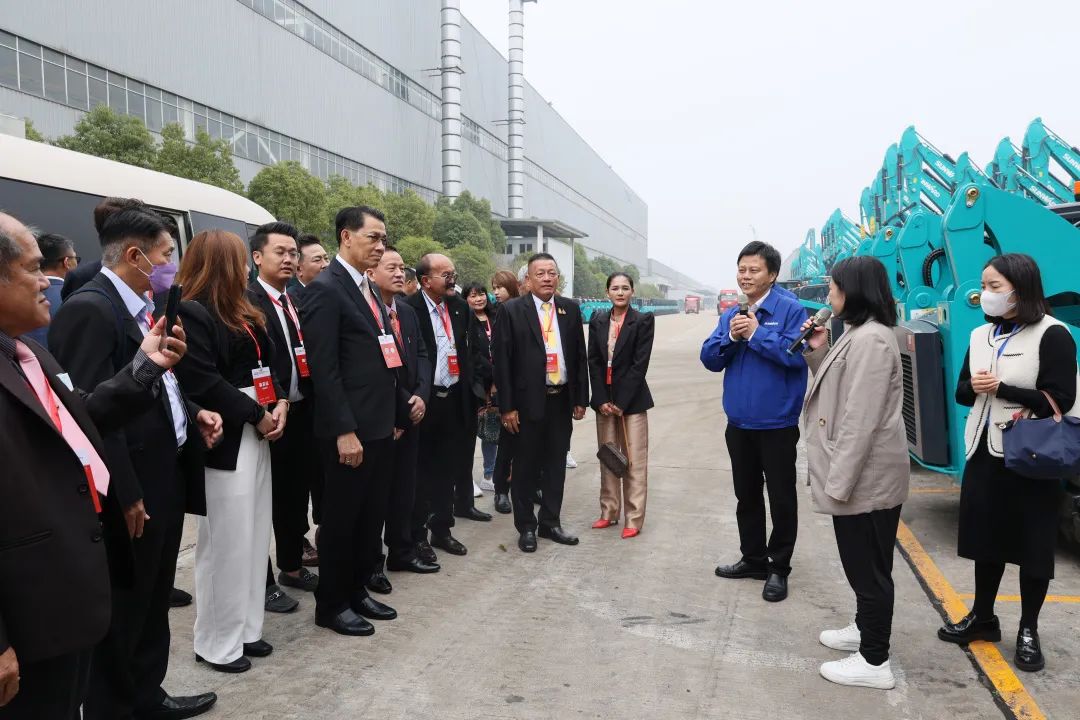 20230307113630_35185 泰国代表团到访江山智能
