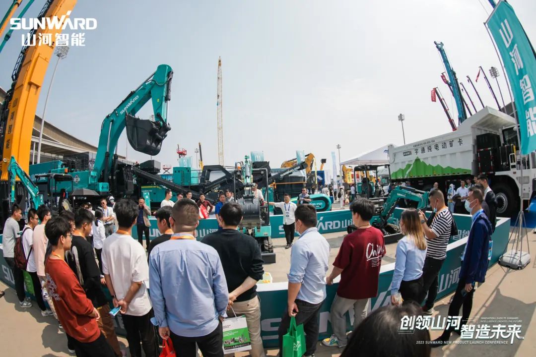 20230513160958_19768 2023 CICEE | 江山智能亮相2023长沙国际工程机械展!智能化、电动化产品站C位