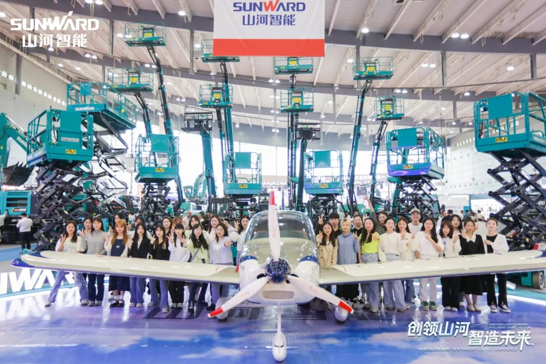 20230513161239_25472 2023 CICEE | 江山智能亮相2023长沙国际工程机械展!智能化、电动化产品站C位