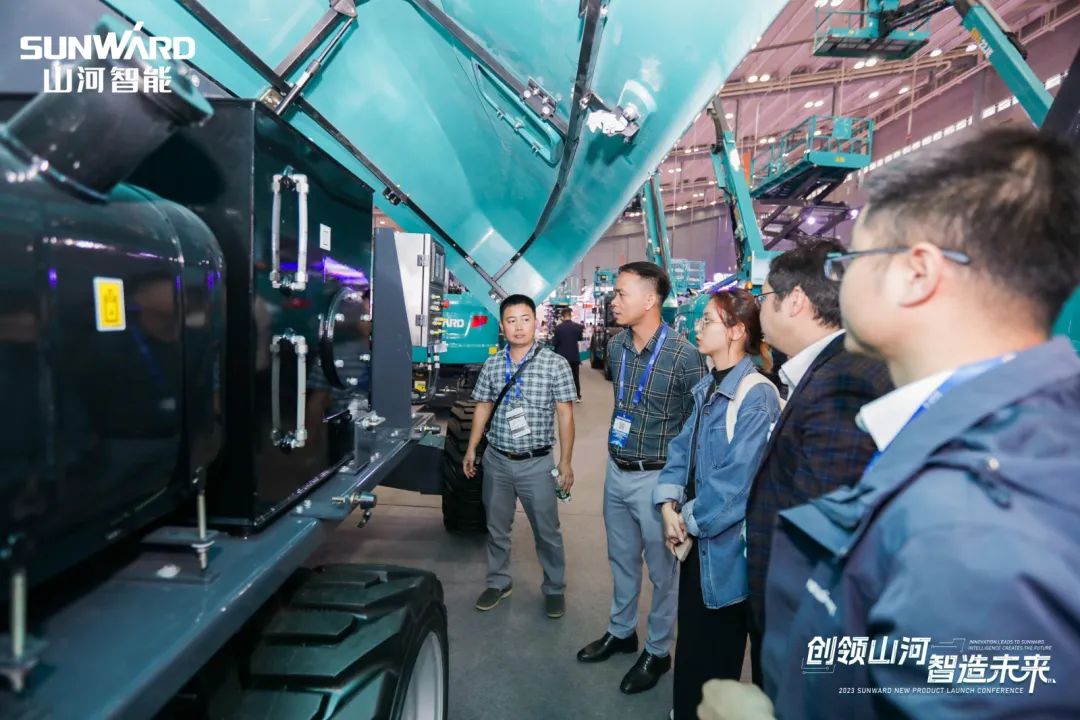 20230513161428_72145 2023 CICEE | 江山智能亮相2023长沙国际工程机械展!智能化、电动化产品站C位