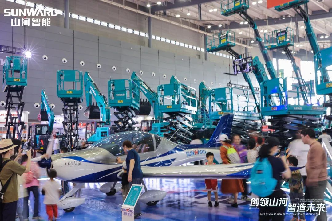 2023 CICEE | 全球工程机械盛会美满闭幕！江山智能交出闪亮答卷