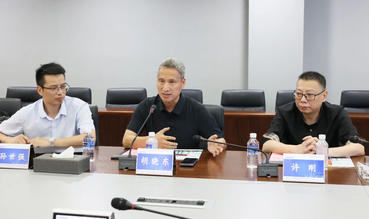 永青科技集团董事长胡晓东带队到访江山智能