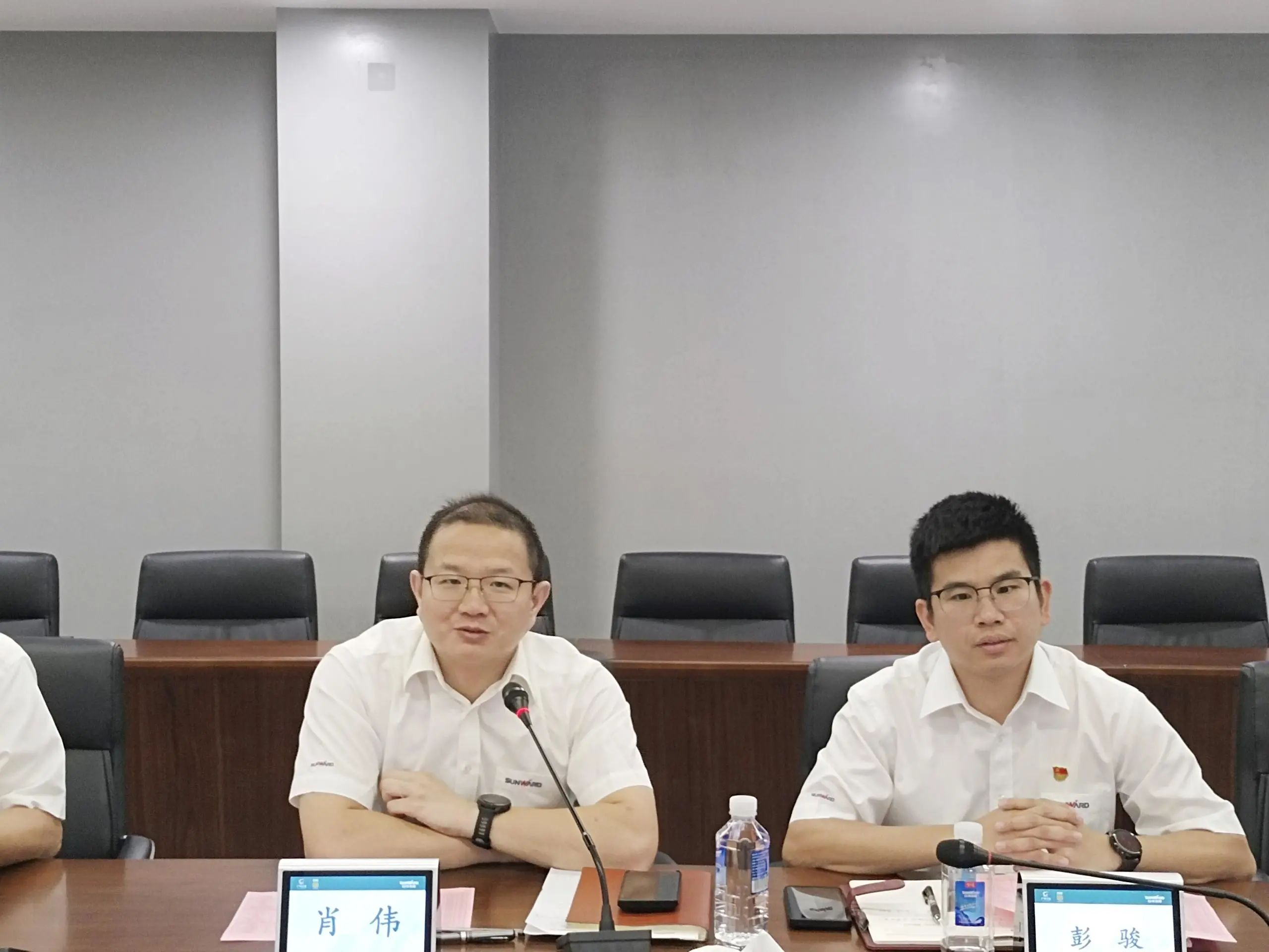 畅谈心声，共话未来！这场应届毕业生员工座谈会，很暖，很贴心！