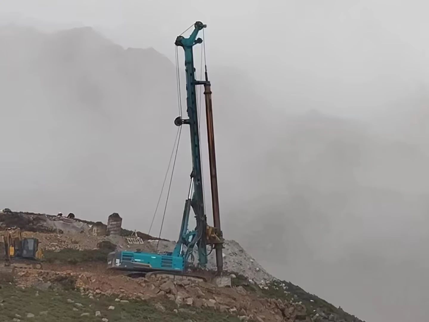 助力世界最高海拔特高压直流输电工程，江山智能旋挖钻机展示硬核实力