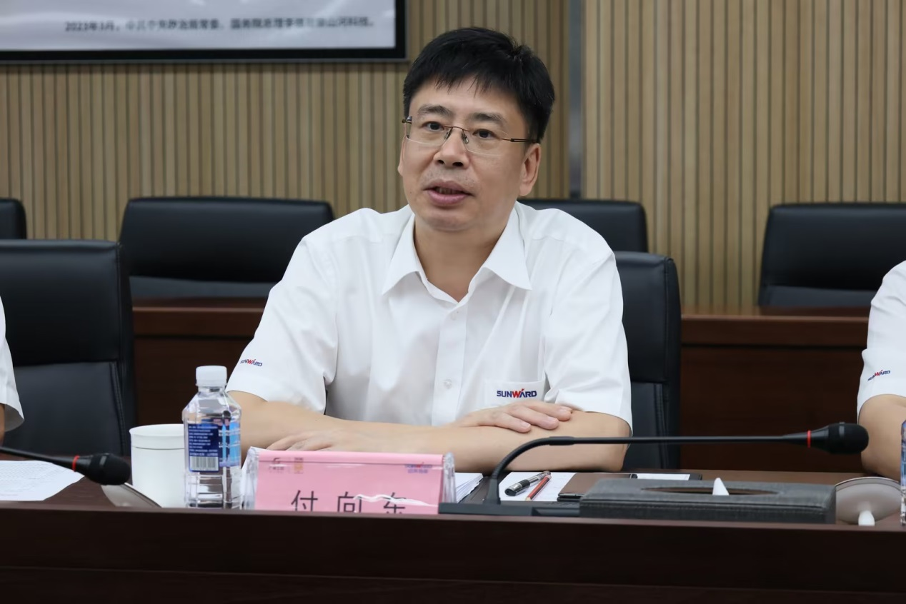 深入互换合作!昭通港李明忠副总经理率队莅临江山智能调查互换!