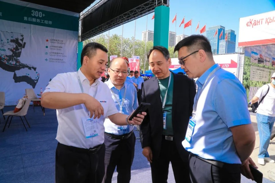 20250527135421_77542 江山智能亮相2025新疆国际农业机械展览会
