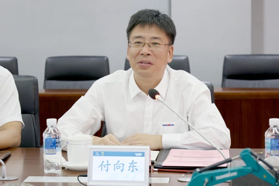 中国煤炭地质总局局长马刚到访江山智能，同谋绿色智能矿山设备发展新蹊径