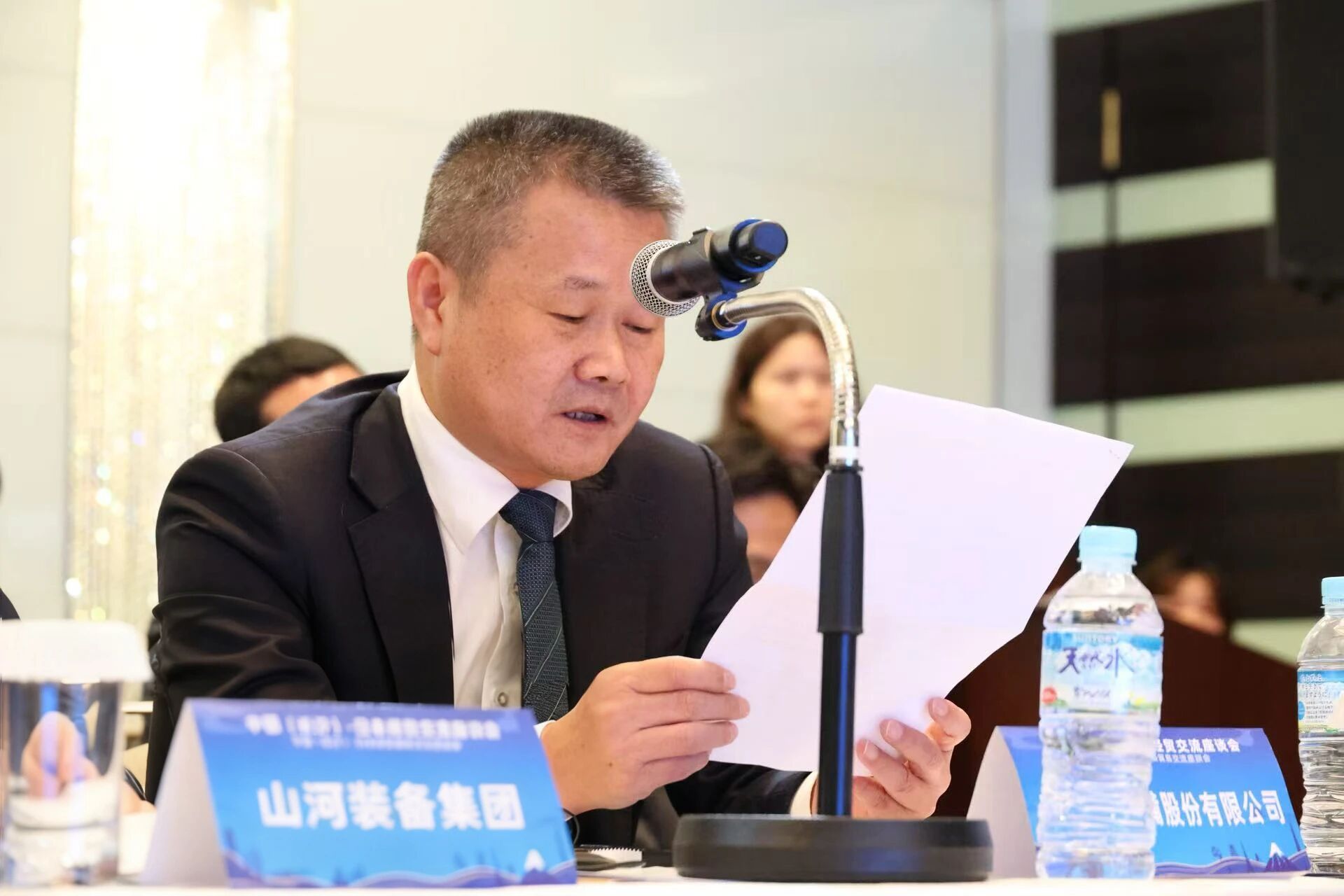 江山智能出席中日经贸互换座谈会，签署战术合作和谈