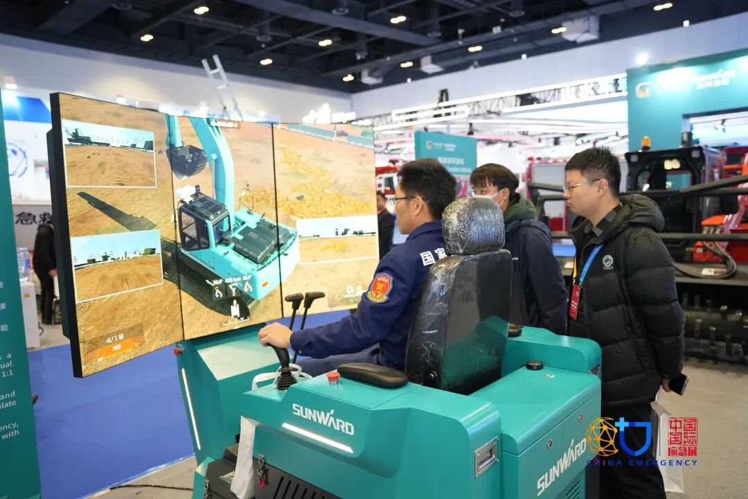 关注!江山特装主题设备闪灼2025中国国际应急治理展览会