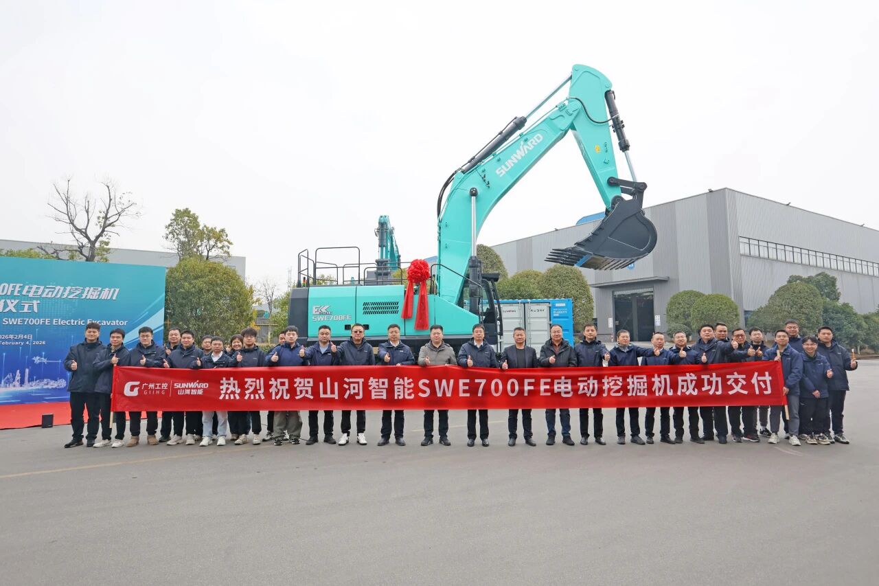 江山智能SWE700FE电动挖掘机成功交付，助力打造绿色智慧矿山