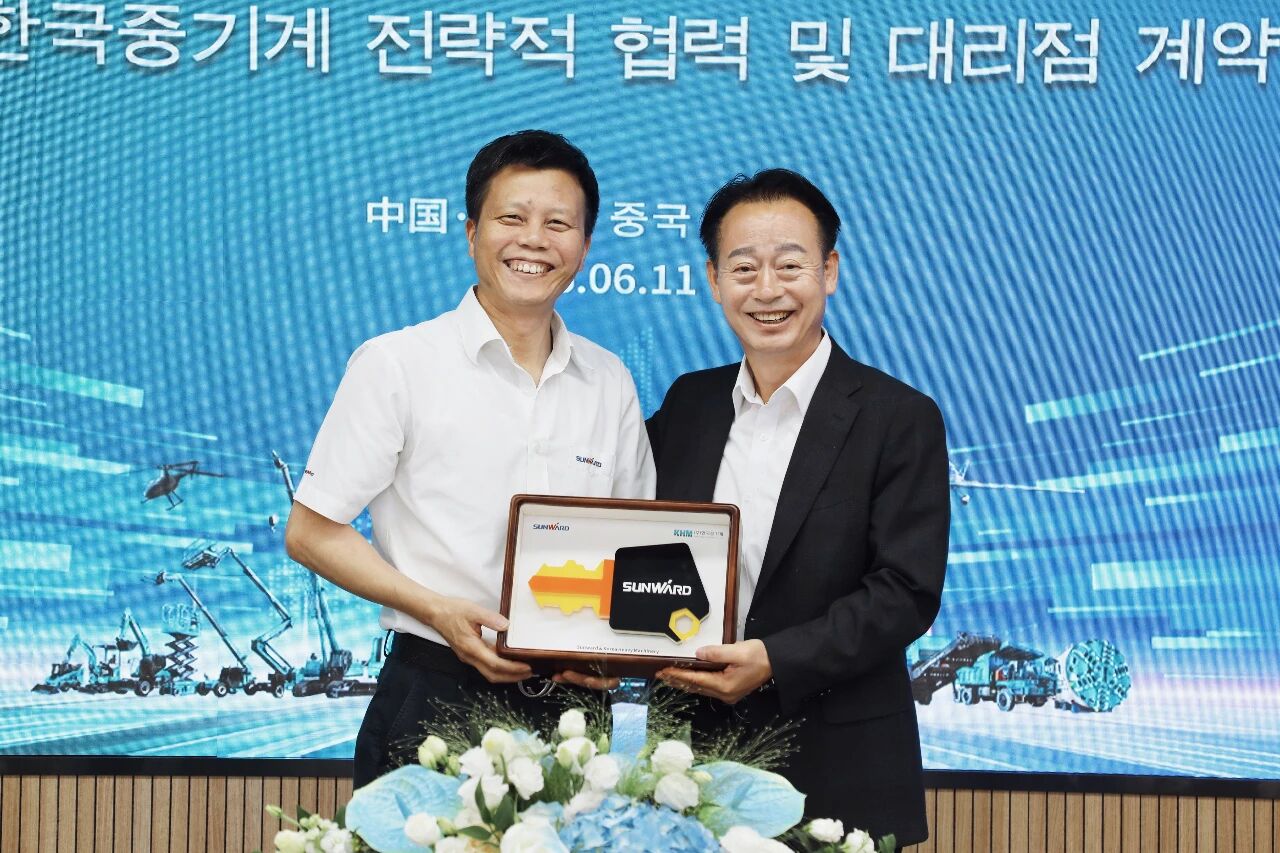 江山智能与韩国驰名机械企业签署战术合作和谈及批量桩架订单