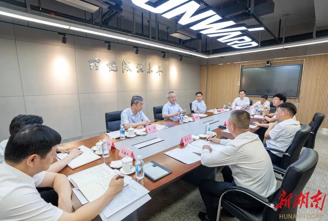 沈晓明走访调研江山智能设备股份有限公司